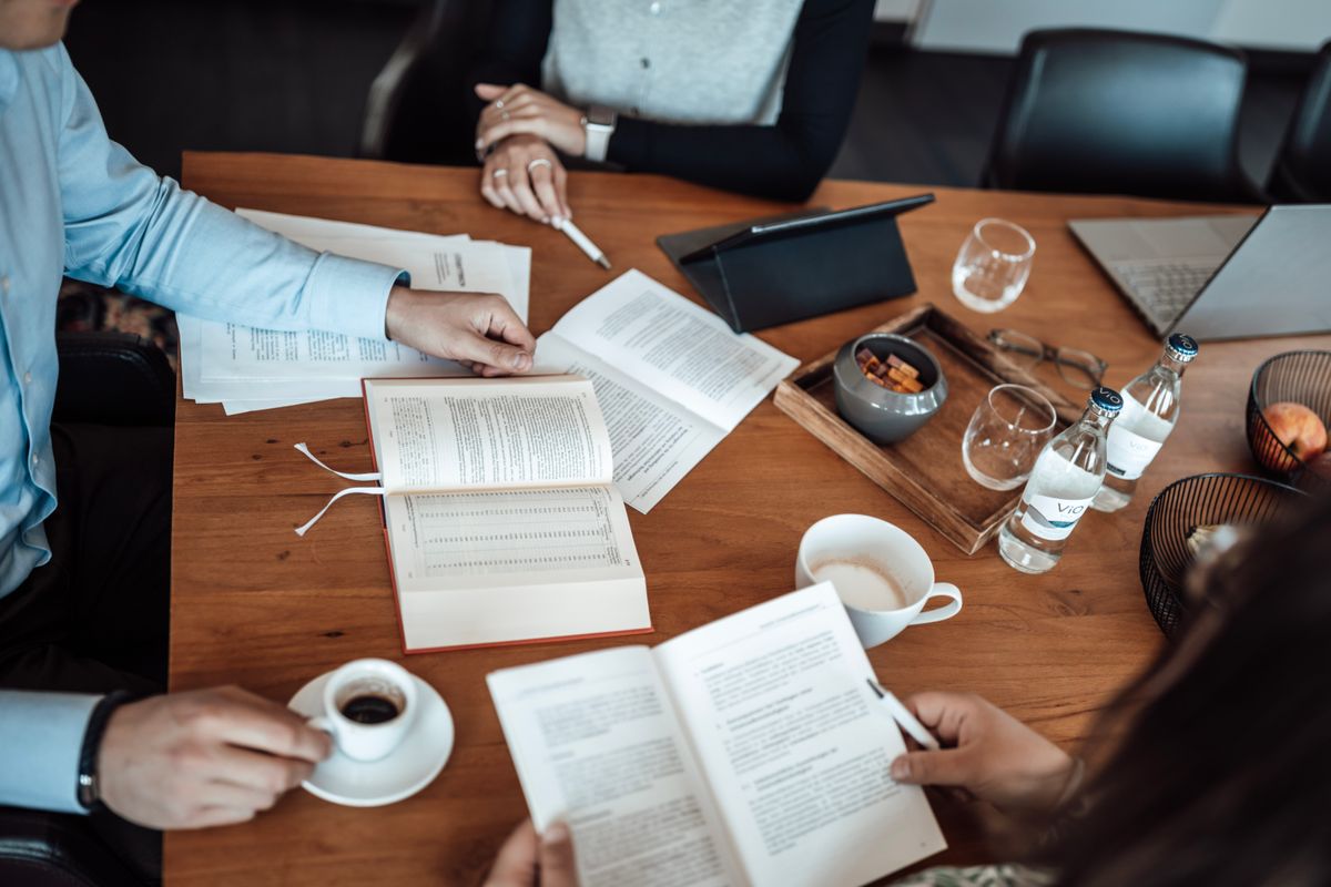 Consultation at the tax advisory office